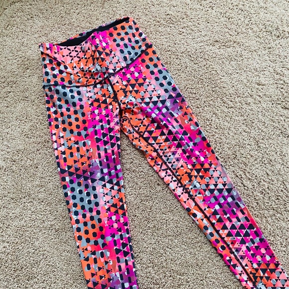 Victoria secret knockout leggings - Picture 1 of 3